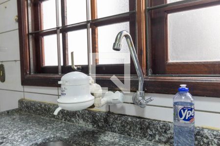 Casa para alugar com 250m², 5 quartos e 4 vagasCozinha - Torneira