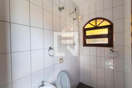 Casa para alugar com 250m², 5 quartos e 4 vagasBanheiro 4