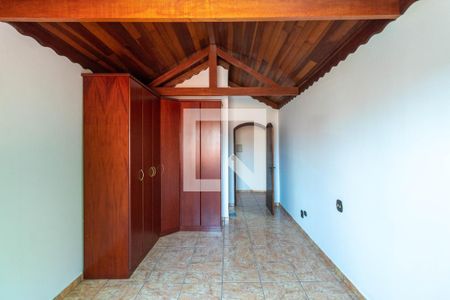 Casa para alugar com 250m², 5 quartos e 4 vagasQuarto Suíte