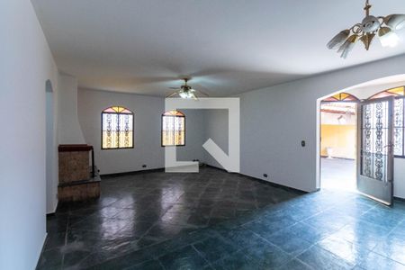 Sala de casa para alugar com 5 quartos, 250m² em Vila Granada, São Paulo