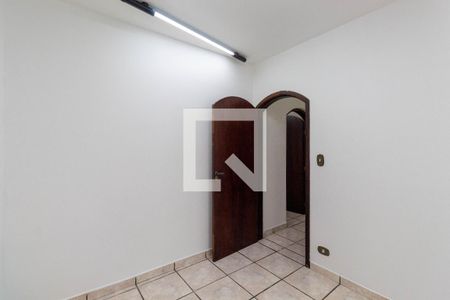 Casa para alugar com 250m², 5 quartos e 4 vagasEscritório