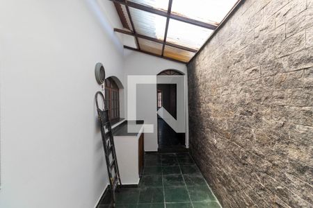 Casa para alugar com 250m², 5 quartos e 4 vagasCorredor