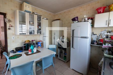 Casa à venda com 195m², 3 quartos e 2 vagasCozinha