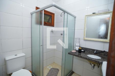 Casa de condomínio para alugar com 207m², 3 quartos e 2 vagasBanheiro 1
