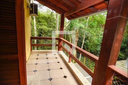 Casa de condomínio para alugar com 207m², 3 quartos e 2 vagasVaranda Suíte