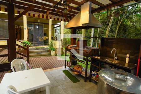 Casa de condomínio para alugar com 207m², 3 quartos e 2 vagasÁrea comum - Churrasqueira