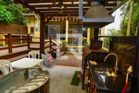 Casa de condomínio para alugar com 207m², 3 quartos e 2 vagasÁrea comum - Churrasqueira