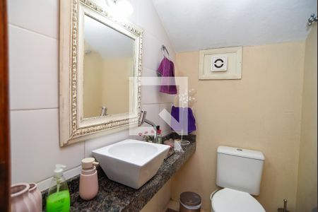 Casa de condomínio para alugar com 207m², 3 quartos e 2 vagasLavabo