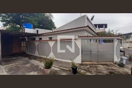 Casa de condomínio para alugar com 200m², 2 quartos e 4 vagasFachada da Casa
