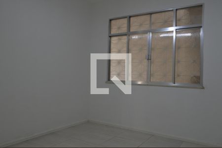 Quarto 2 de casa de condomínio para alugar com 2 quartos, 200m² em Taquara, Rio de Janeiro