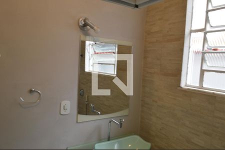 Casa de condomínio para alugar com 200m², 2 quartos e 4 vagasBanheiro