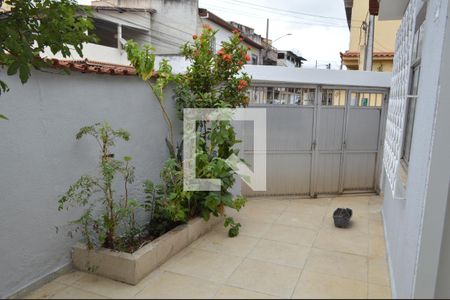 Casa de condomínio para alugar com 200m², 2 quartos e 4 vagasGaragem 2