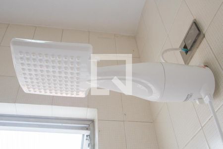 Casa à venda com 150m², 3 quartos e 2 vagasChuveiro