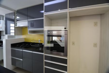 Apartamento à venda com 55m², 2 quartos e 1 vagaCozinha e Área de Serviço