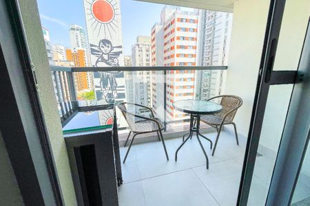 Varanda de kitnet/studio à venda com 1 quarto, 31m² em Jardim Paulista, São Paulo