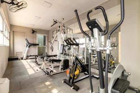 Apartamento à venda com 45m², 1 quarto e 1 vaga Apartamento à venda com 45m², 1 quarto e 1 vagaÁrea comum - Academia