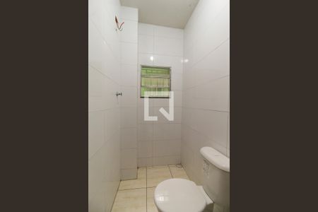 Banheiro de casa para alugar com 1 quarto, 45m² em Cidade São Miguel, São Paulo