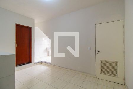 Sala de casa para alugar com 1 quarto, 45m² em Cidade São Miguel, São Paulo