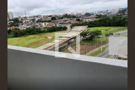Apartamento à venda com 2 quartos, 75m² em Vila Carmosina, São Paulo