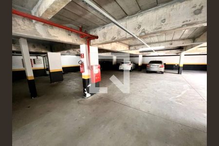 Apartamento à venda com 75m², 2 quartos e 1 vaga