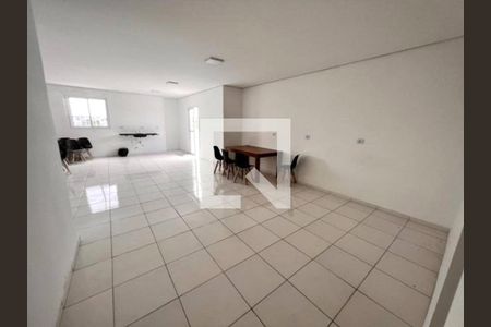 Apartamento à venda com 2 quartos, 75m² em Vila Carmosina, São Paulo