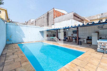 Casa à venda com 400m², 3 quartos e 4 vagasPiscina