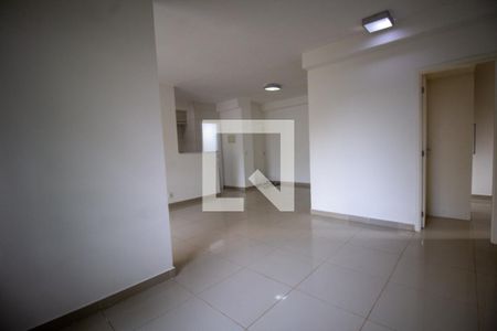 Apartamento para alugar com 85m², 2 quartos e 1 vaga Apartamento para alugar com 85m², 2 quartos e 1 vagaSala