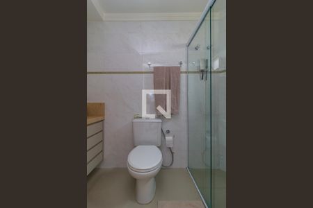 Apartamento à venda com 169m², 3 quartos e 3 vagasSuíte 2 - Banheiro