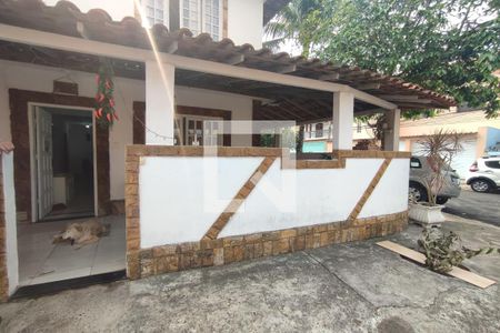 Casa de condomínio à venda com 164m², 2 quartos e 1 vagaFachada