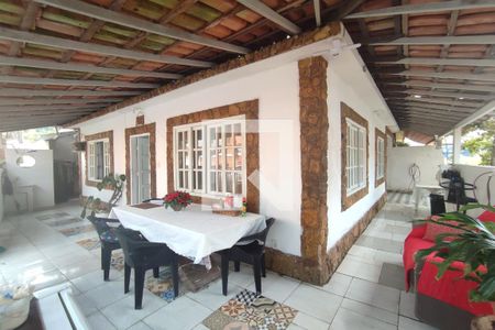 Casa de condomínio à venda com 164m², 2 quartos e 1 vagaÁrea Externa