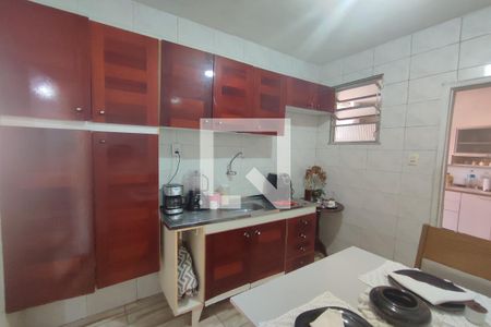 Casa de condomínio à venda com 164m², 2 quartos e 1 vagaCopa