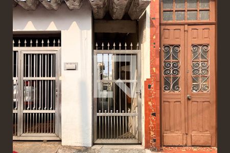 Casa para alugar com 85m², 2 quartos e sem vaga Casa para alugar com 85m², 2 quartos e sem vagaFachada