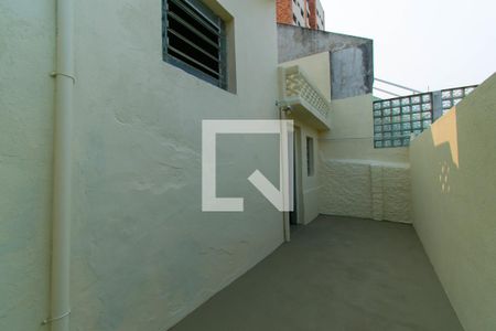 Casa para alugar com 85m², 2 quartos e sem vaga Casa para alugar com 85m², 2 quartos e sem vagaQuintal