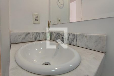 Apartamento para alugar com 60m², 2 quartos e 1 vaga Apartamento para alugar com 60m², 2 quartos e 1 vagaBanheiro Social