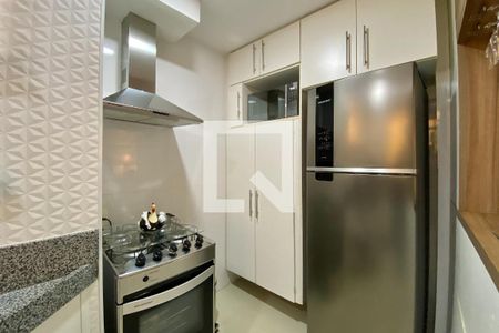 Apartamento à venda com 77m², 2 quartos e sem vaga Apartamento à venda com 77m², 2 quartos e sem vagaCozinha