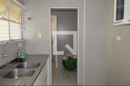 Apartamento à venda com 84m², 2 quartos e sem vagaCozinha