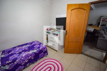 Casa para alugar com 550m², 3 quartos e 1 vaga Casa para alugar com 550m², 3 quartos e 1 vagaQuarto 2
