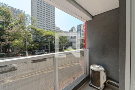 Studio para alugar com 28m², 1 quarto e sem vaga Studio para alugar com 28m², 1 quarto e sem vagaSacada