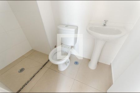 Apartamento para alugar com 38m², 2 quartos e 1 vaga Apartamento para alugar com 38m², 2 quartos e 1 vagaBanheiro