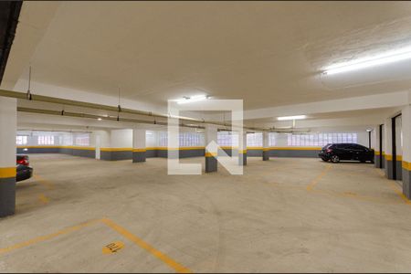 Apartamento para alugar com 38m², 2 quartos e 1 vaga Apartamento para alugar com 38m², 2 quartos e 1 vagaGaragem