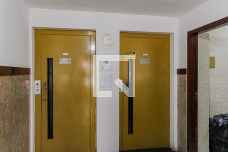 Studio para alugar com 40m², 1 quarto e sem vagaElevador 