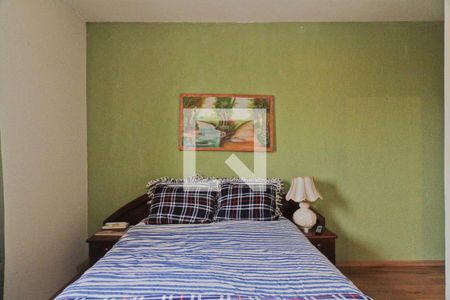 Casa à venda com 196m², 3 quartos e 2 vagasSuíte