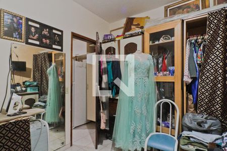 Casa à venda com 196m², 3 quartos e 2 vagasQuarto de Serviço