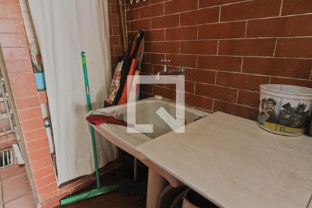 Casa à venda com 196m², 3 quartos e 2 vagasÁrea de Serviço