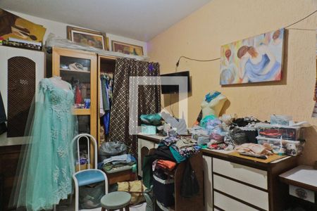 Casa à venda com 196m², 3 quartos e 2 vagasQuarto de Serviço