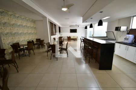 Apartamento à venda com 120m², 3 quartos e 2 vagasÁrea comum - Salão de festas
