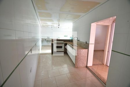 Casa para alugar com 500m², 6 quartos e 8 vagasEdícula - Cozinha