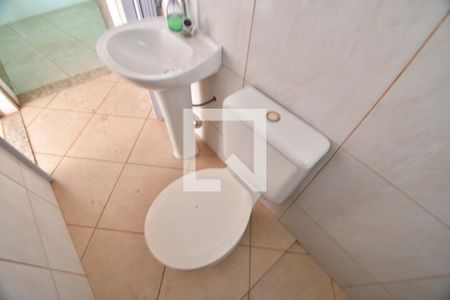 Casa para alugar com 500m², 6 quartos e 8 vagasEdícula - Banheiro