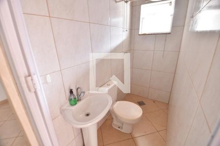 Casa para alugar com 500m², 6 quartos e 8 vagasEdícula - Banheiro