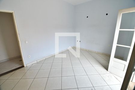 Casa para alugar com 500m², 6 quartos e 8 vagasQuarto 2